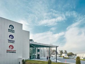 Borsa ilk yarıda düştü