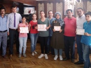 Nevvar Salih İşgören Vakfı çocuklarından başarı gururu