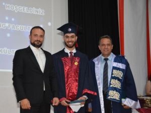 Yakın Doğu Üniversitesi İnşaat ve Çevre Mühendisliği Fakültesi mezuniyet töreni gerçekleşti