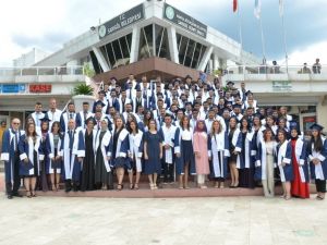 Sarıgöl MYO’da mezuniyet töreni