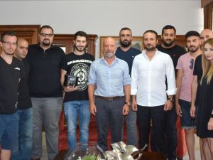 Robotlar, insanlara karşı