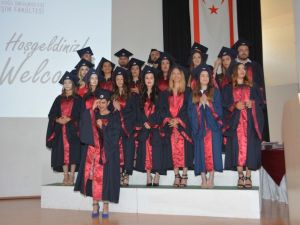 Yakın Doğu Üniversitesi İletişim Fakültesi mezuniyet töreni gerçekleştirildi