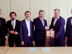 Hollanda MÜSİAD şubeleri ile NETUBA, Ticari İşbirliği anlaşması imzaladı