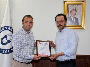 Teknokent yönetimi ISO belgelerini Rektör Bircan’a sundu