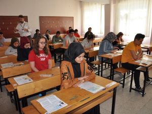 Simav’da ilk kez YGS heyecanı yaşandı