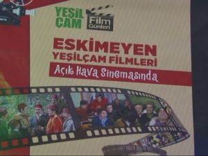 Açık hava sinemasında Yeşilçam rüzgarı
