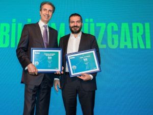 Türk Telekom, Bilişim 500’den ödüllerle döndü