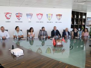 İhtiyaç sahibi öğrencilere, üniversite tercih döneminde burs imkanı