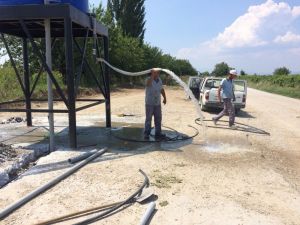 Saruhanlı Belediyesinden çiftçiye ilaç gibi destek