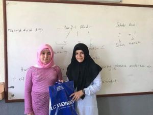 Kur’an-ı Kerim öğrenen öğrenciler ödüllendiriliyor