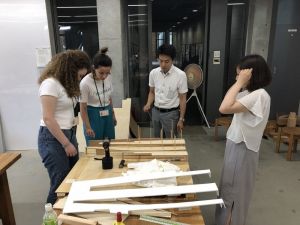 Mimar adayları, Japonya’da