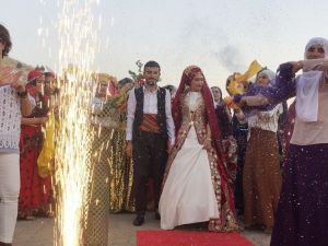 Tarihin gölgesinde rüya gibi düğün