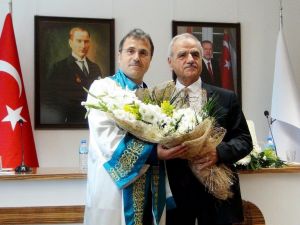 Rektör Çiçek’ten 4 yıl hedefi