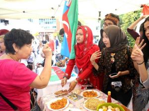 Karşıyaka’da kültürler buluştu!