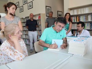 Yazar Kayadibi, kitabını anlattı