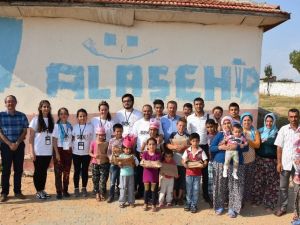 Okullar onarıldı, çocukların yüzü güldü