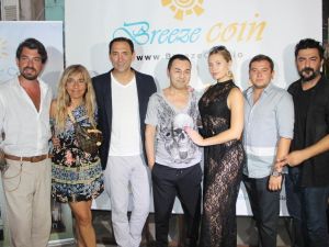 Serdar Ortaç, gittiği mekanda hesabı Breezecoin ile ödedi