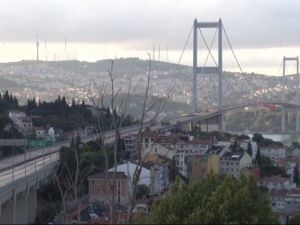 Köprü ve otoyollardan sağlanan gelir ilk 6 ayda 883 milyon TL’yi aştı