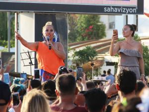 Safiye Soyman: “Türkiye’deki engelli bireylerin şartları iyileştirilsin”