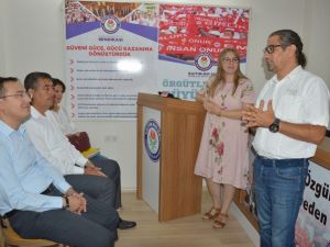 Eğitim-Bir-Sen üyeleri kendilerini geliştiriyor