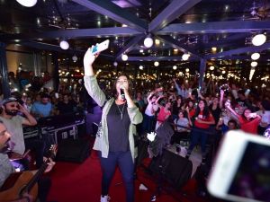 Tuğçe Kandemir Samsunluları coşturdu