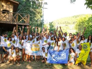 Dünya gençliği Buca’da buluştu