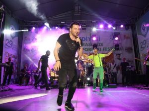 Rize’de Davut Güloğlu rüzgarı