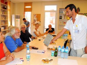 Küreselleşmeye karşı çizdiler