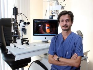 Doç. Dr. Çağatay’dan bebeklerde göz kayması uyarısı