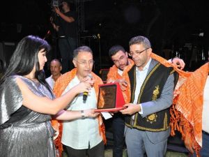 5 bin TL’ye üzüm ağası oldu