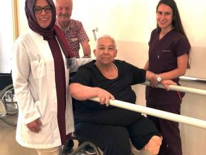 Yeniden yürümeye başlayan hastadan teşekkür mektubu