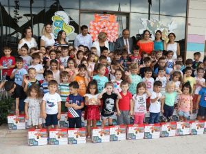 Minik yürekler, Zafer Bayramını coşkuyla kutladı