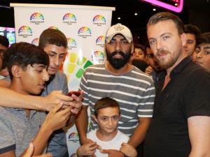 Diyarbakır’da ’Facia Üçlü’ izdihamı