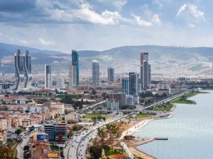 İzmir, konut satışlarında İstanbul’u 10’a katladı