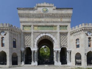 İÜ’de kontenjanların doluluk oranı yüzde 100’ün üzerinde