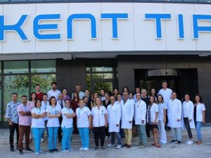 Kent Tıp Merkezi Bayraklı hasta kabulüne başladı