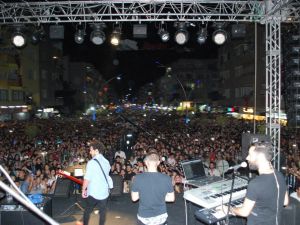 Salihli kurtuluş gününde Buray’la coştu