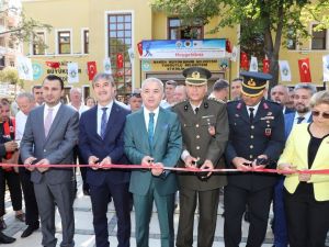 Atatürk’ün fotoğrafçısı Ethem Tem’in fotoğrafları sergilendi
