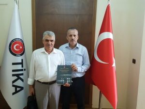 15 Temmuz ihanetini Arapça kitap olarak hazırladı