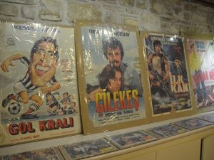 Kuşadası’nda iki yeni sergi açıldı