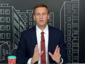 Muhalif Navalny’nin banka hesapları donduruldu