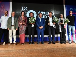 İEF’de yıldızlar geçidi