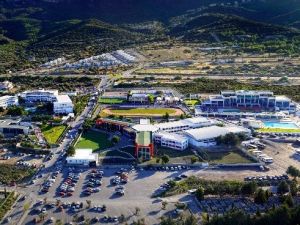 Doktora ve yükseklisans programlarına kayıtlar devam ediyor