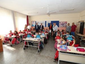 Pamukkale Belediyesi’nden öğrencilere hoş geldin hediyesi