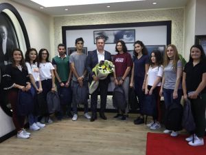 BEM öğrencilerinden Başkan Piriştina’ya teşekkür ziyareti