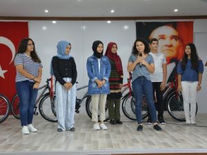 Honaz’da dereceye giren öğrenciler ödüllendirildi