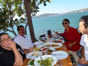 Avşar ve Tatlıses Ayvalık’ta bir araya geldi