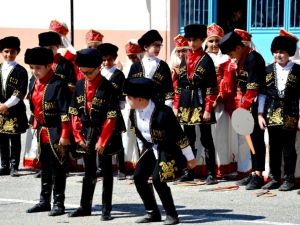 Sarıgöl’de İlköğretim Haftası kutlamaları