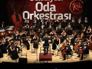 Karşıyaka’da iki muhteşem konser