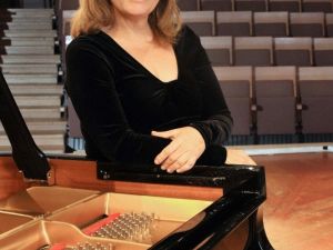 İKÜ, yeni sanat yılını İdil Biret Resitali ile açıyor